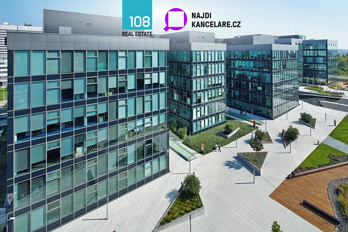 Pronájem kanceláře 887 m²